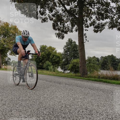 30.08.2026 - Elbe Triathlon Hamburg Michael Burmester http://msf.ph/oto/10050942 30.08.2026 10:08:56 Radfahren 435, 560, 606, 680, 842, 876 meine-sportfotos.de