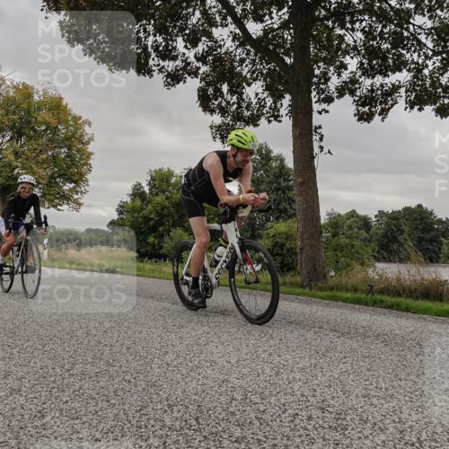 30.08.2026 - Elbe Triathlon Hamburg Michael Burmester http://msf.ph/oto/10050966 30.08.2026 10:09:13 Radfahren 443, 514, 712, 854, 861 meine-sportfotos.de