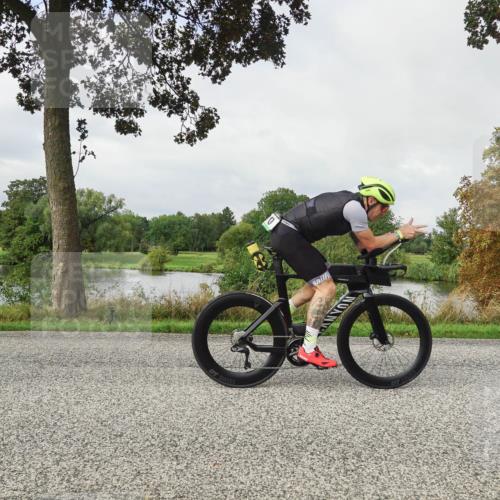 30.08.2026 - Elbe Triathlon Hamburg Michael Burmester http://msf.ph/oto/10050995 30.08.2026 09:49:44 Radfahren 490, 670, 687, 953 meine-sportfotos.de