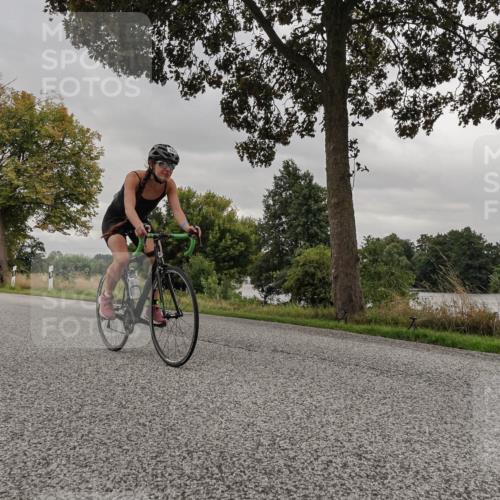 30.08.2026 - Elbe Triathlon Hamburg Michael Burmester http://msf.ph/oto/10051004 30.08.2026 10:09:51 Radfahren 529, 570, 690, 828, 858, 937 meine-sportfotos.de