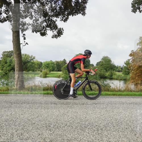 30.08.2026 - Elbe Triathlon Hamburg Michael Burmester http://msf.ph/oto/10051012 30.08.2026 09:49:59 Radfahren 282, 346, 458, 483, 542, 715, 794, 854 meine-sportfotos.de