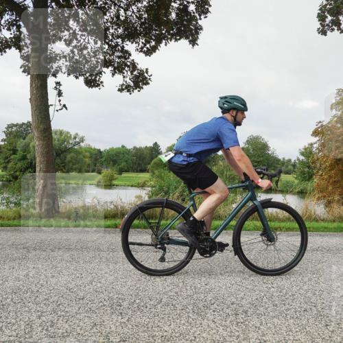 30.08.2026 - Elbe Triathlon Hamburg Michael Burmester http://msf.ph/oto/10051055 30.08.2026 09:50:56 Radfahren 281, 398, 514, 525, 584, 800 meine-sportfotos.de