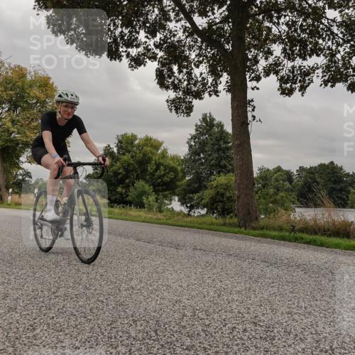 30.08.2026 - Elbe Triathlon Hamburg Michael Burmester http://msf.ph/oto/10051084 30.08.2026 10:10:44 Radfahren 419, 541, 658, 731, 849, 933, 960 meine-sportfotos.de