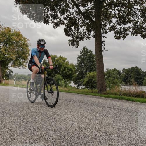 30.08.2026 - Elbe Triathlon Hamburg Michael Burmester http://msf.ph/oto/10051100 30.08.2026 10:10:59 Radfahren 497, 626, 747 meine-sportfotos.de