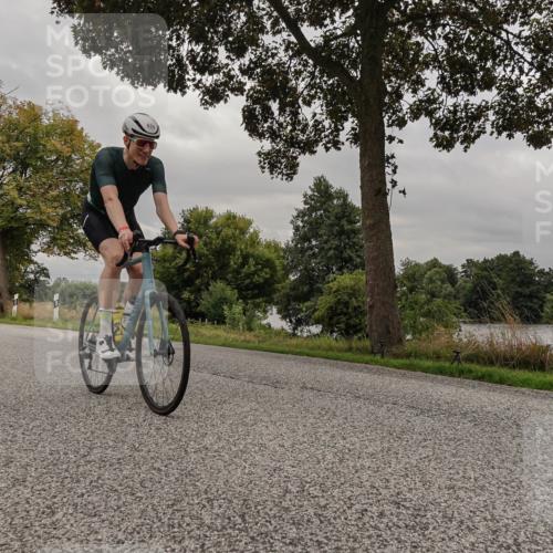 30.08.2026 - Elbe Triathlon Hamburg Michael Burmester http://msf.ph/oto/10051103 30.08.2026 10:11:00 Radfahren 497, 626, 729, 747 meine-sportfotos.de