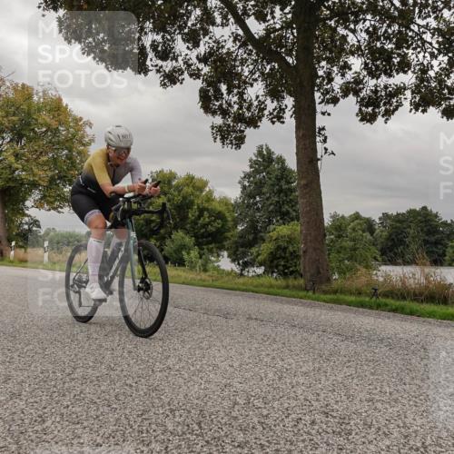 30.08.2026 - Elbe Triathlon Hamburg Michael Burmester http://msf.ph/oto/10051114 30.08.2026 10:11:15 Radfahren 364, 581, 633, 749, 836, 927 meine-sportfotos.de