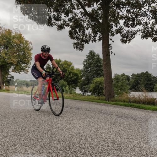30.08.2026 - Elbe Triathlon Hamburg Michael Burmester http://msf.ph/oto/10051131 30.08.2026 10:11:24 Radfahren 621, 713, 741, 836, 920 meine-sportfotos.de