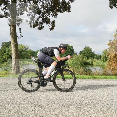 30.08.2026 - Elbe Triathlon Hamburg Michael Burmester http://msf.ph/oto/10051149 30.08.2026 09:52:01 Radfahren 434, 686, 690, 792 meine-sportfotos.de