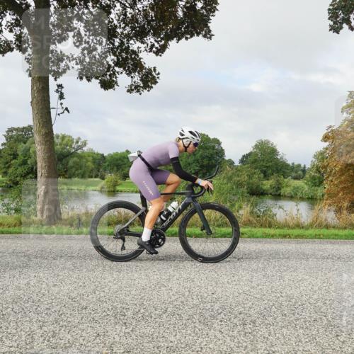 30.08.2026 - Elbe Triathlon Hamburg Michael Burmester http://msf.ph/oto/10051183 30.08.2026 09:52:25 Radfahren 500, 668, 714, 732, 761, 828, 849, 867, 871, 914 meine-sportfotos.de