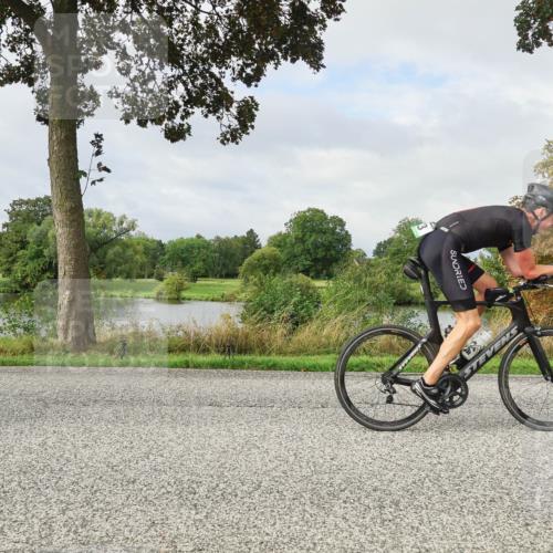 30.08.2026 - Elbe Triathlon Hamburg Michael Burmester http://msf.ph/oto/10051242 30.08.2026 09:52:57 Radfahren 392, 606, 634, 663, 721, 791, 908 meine-sportfotos.de