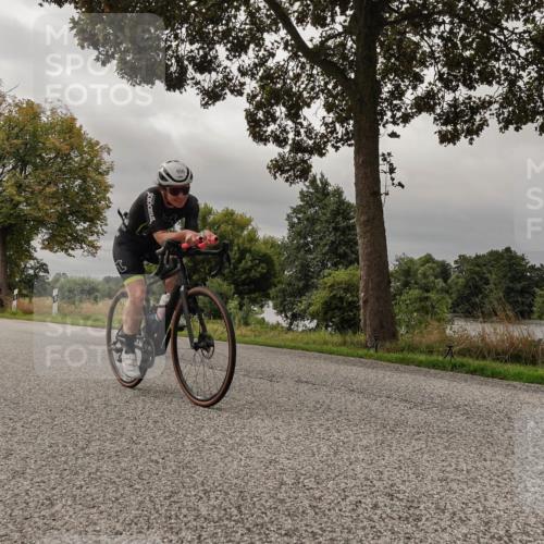 30.08.2026 - Elbe Triathlon Hamburg Michael Burmester http://msf.ph/oto/10051252 30.08.2026 10:13:17 Radfahren 457, 526, 590, 619, 656, 950 meine-sportfotos.de