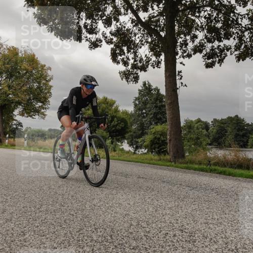 30.08.2026 - Elbe Triathlon Hamburg Michael Burmester http://msf.ph/oto/10051278 30.08.2026 10:13:29 Radfahren 655, 752, 887, 926 meine-sportfotos.de
