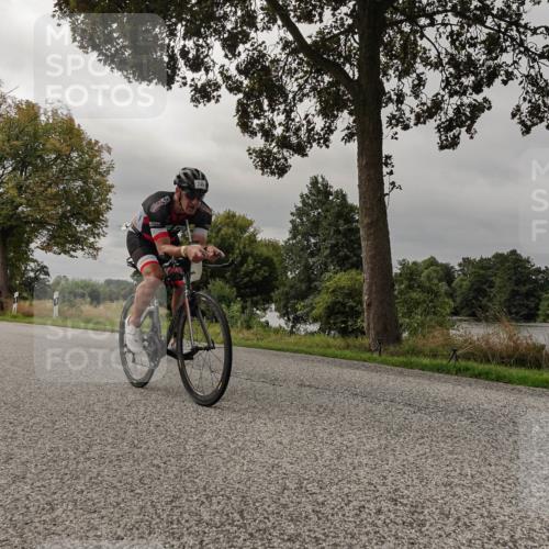 30.08.2026 - Elbe Triathlon Hamburg Michael Burmester http://msf.ph/oto/10051295 30.08.2026 10:13:53 Radfahren 612, 746, 881, 886, 1896 meine-sportfotos.de
