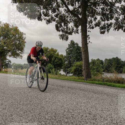 30.08.2026 - Elbe Triathlon Hamburg Michael Burmester http://msf.ph/oto/10051327 30.08.2026 10:14:22 Radfahren 720, 838, 880, 932, 957 meine-sportfotos.de