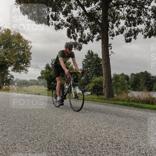 30.08.2026 - Elbe Triathlon Hamburg Michael Burmester http://msf.ph/oto/10051332 30.08.2026 10:14:27 Radfahren 506, 720, 750, 803, 838, 932, 944 meine-sportfotos.de