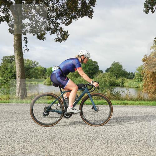 30.08.2026 - Elbe Triathlon Hamburg Michael Burmester http://msf.ph/oto/10051346 30.08.2026 09:54:40 Radfahren 648, 711, 856, 911, 960 meine-sportfotos.de