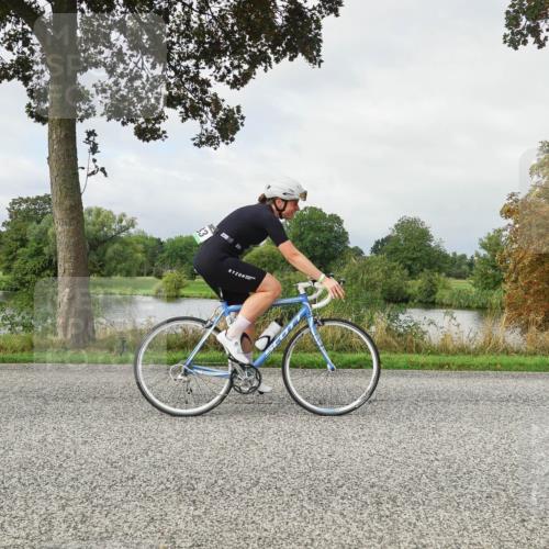 30.08.2026 - Elbe Triathlon Hamburg Michael Burmester http://msf.ph/oto/10051382 30.08.2026 09:55:19 Radfahren 457, 488, 528, 628, 633, 927, 933, 939, 961, 967, 967 meine-sportfotos.de