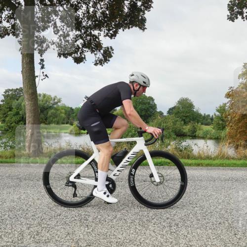 30.08.2026 - Elbe Triathlon Hamburg Michael Burmester http://msf.ph/oto/10051401 30.08.2026 09:55:30 Radfahren 289, 353, 534, 617, 669 meine-sportfotos.de