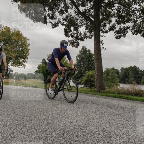 30.08.2026 - Elbe Triathlon Hamburg Michael Burmester http://msf.ph/oto/10051419 30.08.2026 10:15:49 Radfahren 404, 605, 647, 675, 737, 751 meine-sportfotos.de