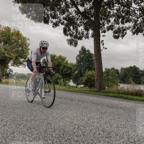 30.08.2026 - Elbe Triathlon Hamburg Michael Burmester http://msf.ph/oto/10051426 30.08.2026 10:15:53 Radfahren 605, 675, 700, 737, 751 meine-sportfotos.de