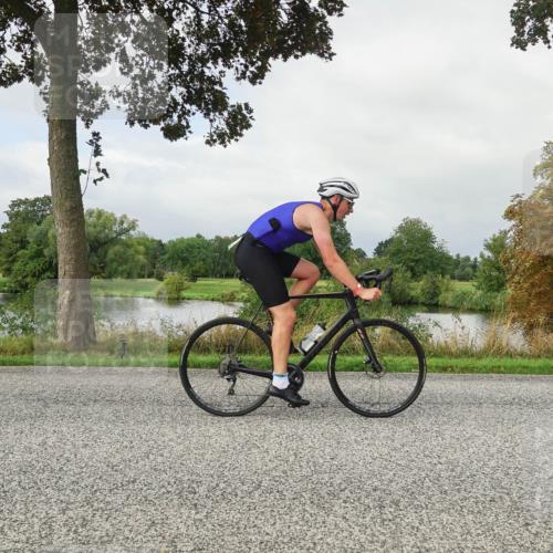 30.08.2026 - Elbe Triathlon Hamburg Michael Burmester http://msf.ph/oto/10051464 30.08.2026 09:56:04 Radfahren 581, 756, 902, 969 meine-sportfotos.de