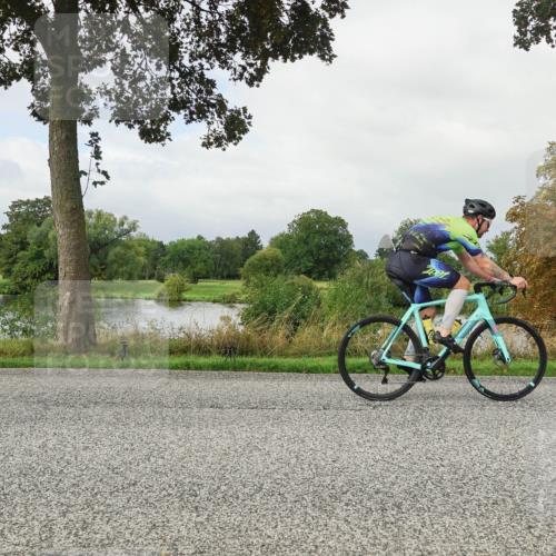 30.08.2026 - Elbe Triathlon Hamburg Michael Burmester http://msf.ph/oto/10051477 30.08.2026 09:56:16 Radfahren 451, 544, 626, 657, 797, 983 meine-sportfotos.de