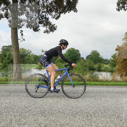 30.08.2026 - Elbe Triathlon Hamburg Michael Burmester http://msf.ph/oto/10051499 30.08.2026 09:56:37 Radfahren 803, 853 meine-sportfotos.de