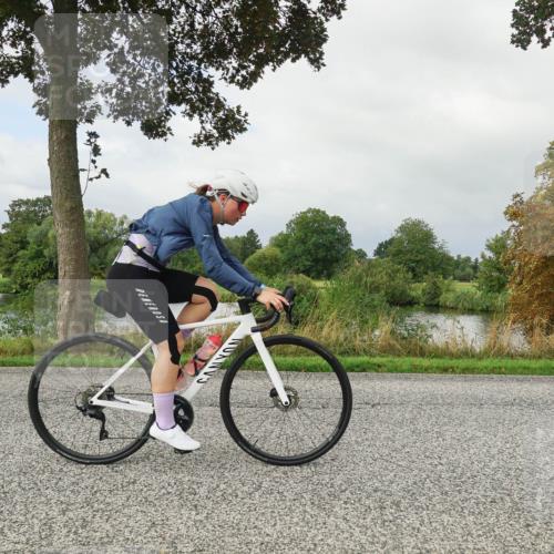 30.08.2026 - Elbe Triathlon Hamburg Michael Burmester http://msf.ph/oto/10051502 30.08.2026 09:56:42 Radfahren 643, 646, 803, 912, 957 meine-sportfotos.de