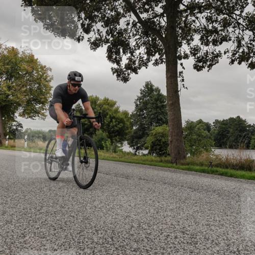 30.08.2026 - Elbe Triathlon Hamburg Michael Burmester http://msf.ph/oto/10051533 30.08.2026 10:17:26 Radfahren 558, 596, 598, 620, 636, 662, 704 meine-sportfotos.de