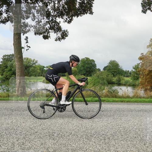 30.08.2026 - Elbe Triathlon Hamburg Michael Burmester http://msf.ph/oto/10051543 30.08.2026 09:57:10 Radfahren 480, 613, 689, 720, 726, 932, 943 meine-sportfotos.de
