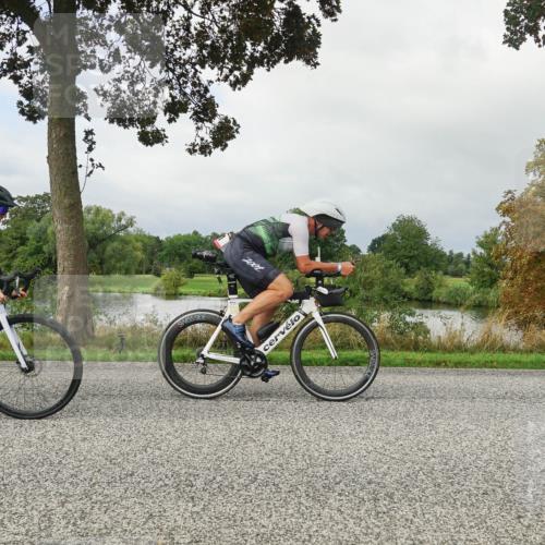 30.08.2026 - Elbe Triathlon Hamburg Michael Burmester http://msf.ph/oto/10051564 30.08.2026 09:57:24 Radfahren 261, 641, 658, 678, 698, 747, 810, 887, 1896 meine-sportfotos.de