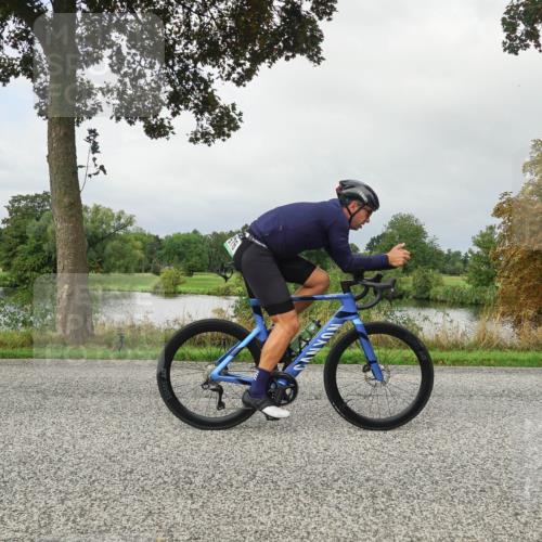 30.08.2026 - Elbe Triathlon Hamburg Michael Burmester http://msf.ph/oto/10051582 30.08.2026 09:57:38 Radfahren 413, 734, 737, 768, 976 meine-sportfotos.de