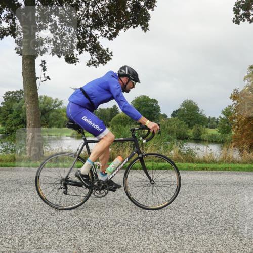 30.08.2026 - Elbe Triathlon Hamburg Michael Burmester http://msf.ph/oto/10051596 30.08.2026 09:57:53 Radfahren 446, 938 meine-sportfotos.de