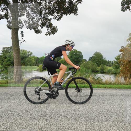 30.08.2026 - Elbe Triathlon Hamburg Michael Burmester http://msf.ph/oto/10051599 30.08.2026 09:57:57 Radfahren 446, 611, 838, 880, 938 meine-sportfotos.de