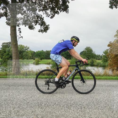 30.08.2026 - Elbe Triathlon Hamburg Michael Burmester http://msf.ph/oto/10051606 30.08.2026 09:58:00 Radfahren 446, 611, 838, 880, 938 meine-sportfotos.de