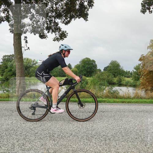 30.08.2026 - Elbe Triathlon Hamburg Michael Burmester http://msf.ph/oto/10051628 30.08.2026 09:58:13 Radfahren 403, 404, 429, 585, 590, 785, 897 meine-sportfotos.de