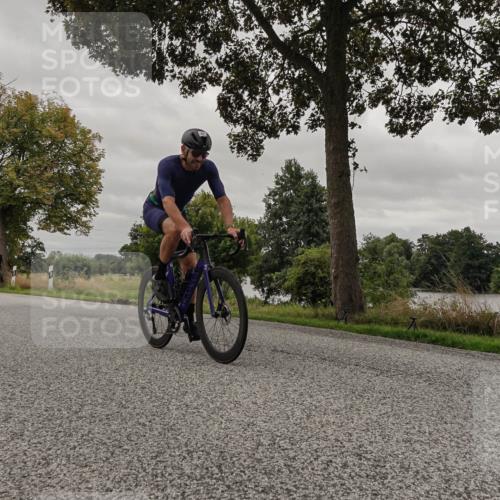 30.08.2026 - Elbe Triathlon Hamburg Michael Burmester http://msf.ph/oto/10051686 30.08.2026 10:20:35 Radfahren 659, 798 meine-sportfotos.de