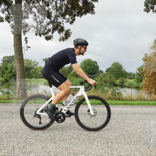 30.08.2026 - Elbe Triathlon Hamburg Michael Burmester http://msf.ph/oto/10051752 30.08.2026 09:59:43 Radfahren 608, 655, 673, 863 meine-sportfotos.de