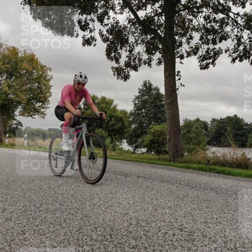 30.08.2026 - Elbe Triathlon Hamburg Michael Burmester http://msf.ph/oto/10051754 30.08.2026 10:22:12 Radfahren 591, 844, 868, 945 meine-sportfotos.de