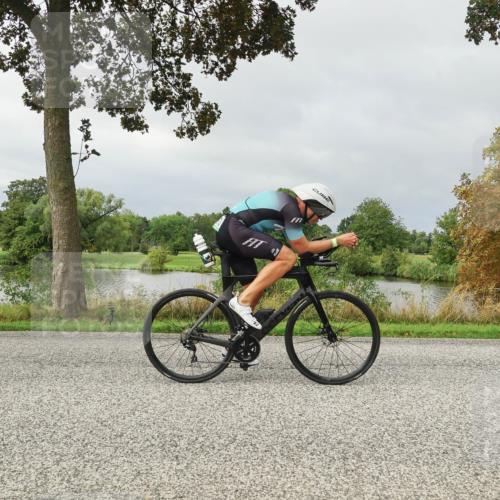 30.08.2026 - Elbe Triathlon Hamburg Michael Burmester http://msf.ph/oto/10051756 30.08.2026 09:59:46 Radfahren 532, 596, 608, 673, 769 meine-sportfotos.de