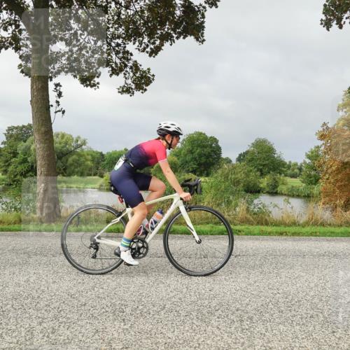 30.08.2026 - Elbe Triathlon Hamburg Michael Burmester http://msf.ph/oto/10051781 30.08.2026 10:00:01 Radfahren 248, 394, 467, 697, 874, 900, 958 meine-sportfotos.de