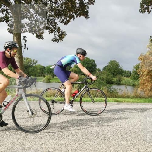 30.08.2026 - Elbe Triathlon Hamburg Michael Burmester http://msf.ph/oto/10051797 30.08.2026 10:00:31 Radfahren 510, 571, 638, 898, 931 meine-sportfotos.de