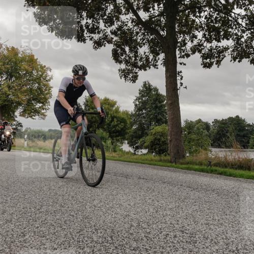 30.08.2026 - Elbe Triathlon Hamburg Michael Burmester http://msf.ph/oto/10051816 30.08.2026 10:23:56 Radfahren 712, 783, 806, 871, 877, 987 meine-sportfotos.de