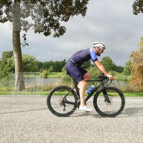 30.08.2026 - Elbe Triathlon Hamburg Michael Burmester http://msf.ph/oto/10051837 30.08.2026 10:01:13 Radfahren 533, 650, 700, 831 meine-sportfotos.de