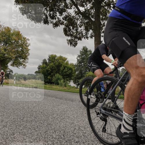 30.08.2026 - Elbe Triathlon Hamburg Michael Burmester http://msf.ph/oto/10051842 30.08.2026 10:24:09 Radfahren 435, 602, 735, 775, 793, 814, 822, 905, 914, 936, 941 meine-sportfotos.de