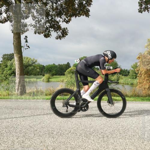30.08.2026 - Elbe Triathlon Hamburg Michael Burmester http://msf.ph/oto/10051843 30.08.2026 10:01:17 Radfahren 520, 533, 556, 700, 864 meine-sportfotos.de