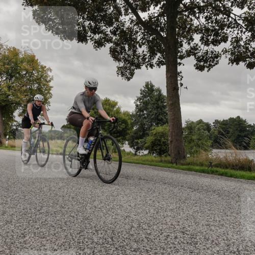 30.08.2026 - Elbe Triathlon Hamburg Michael Burmester http://msf.ph/oto/10051847 30.08.2026 10:24:12 Radfahren 775, 793, 814, 822, 914, 936, 941 meine-sportfotos.de