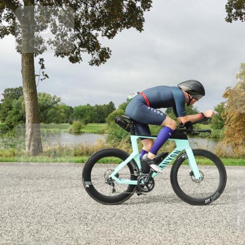 30.08.2026 - Elbe Triathlon Hamburg Michael Burmester http://msf.ph/oto/10051851 30.08.2026 10:01:24 Radfahren 264, 520, 556, 864 meine-sportfotos.de