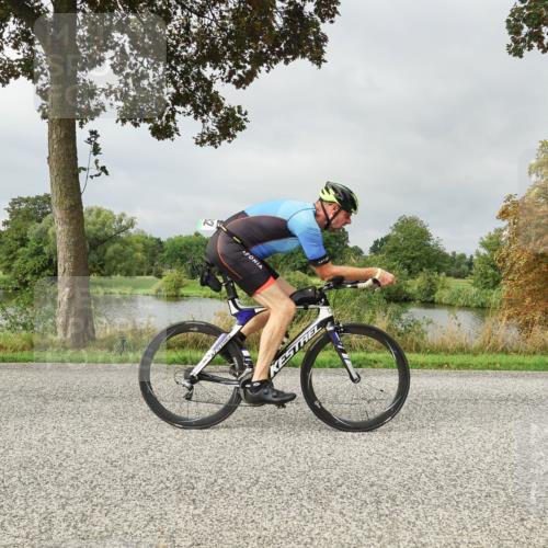 30.08.2026 - Elbe Triathlon Hamburg Michael Burmester http://msf.ph/oto/10051863 30.08.2026 10:01:37 Radfahren 566, 620, 637, 782, 975 meine-sportfotos.de