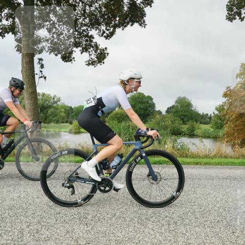 30.08.2026 - Elbe Triathlon Hamburg Michael Burmester http://msf.ph/oto/10051935 30.08.2026 10:02:40 Radfahren 564, 635, 774, 893 meine-sportfotos.de